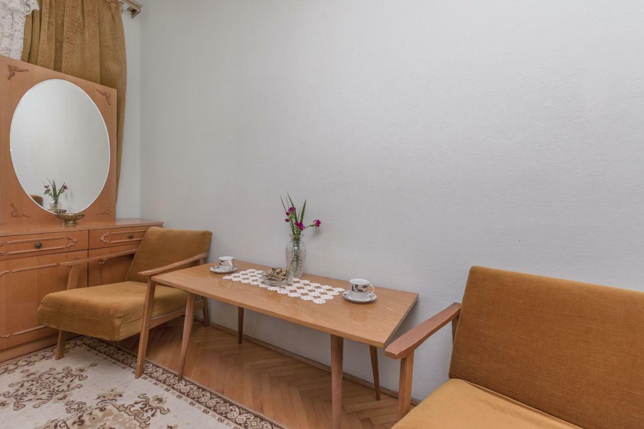 Apartment Nansy Omiš Eksteriør billede