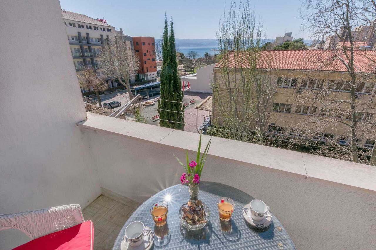 Apartment Nansy Omiš Eksteriør billede